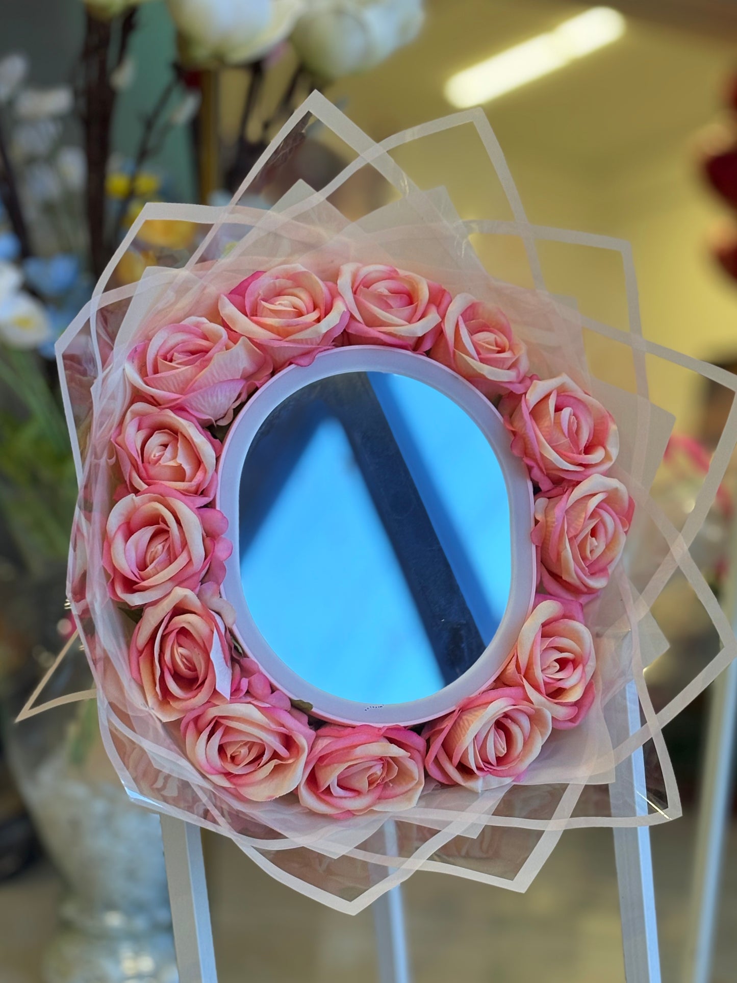 Dokunmatik Aynalı Led Işıklı Yapay Pembe Gül Buketi