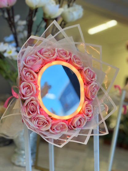 Dokunmatik Aynalı Led Işıklı Yapay Pembe Gül Buketi