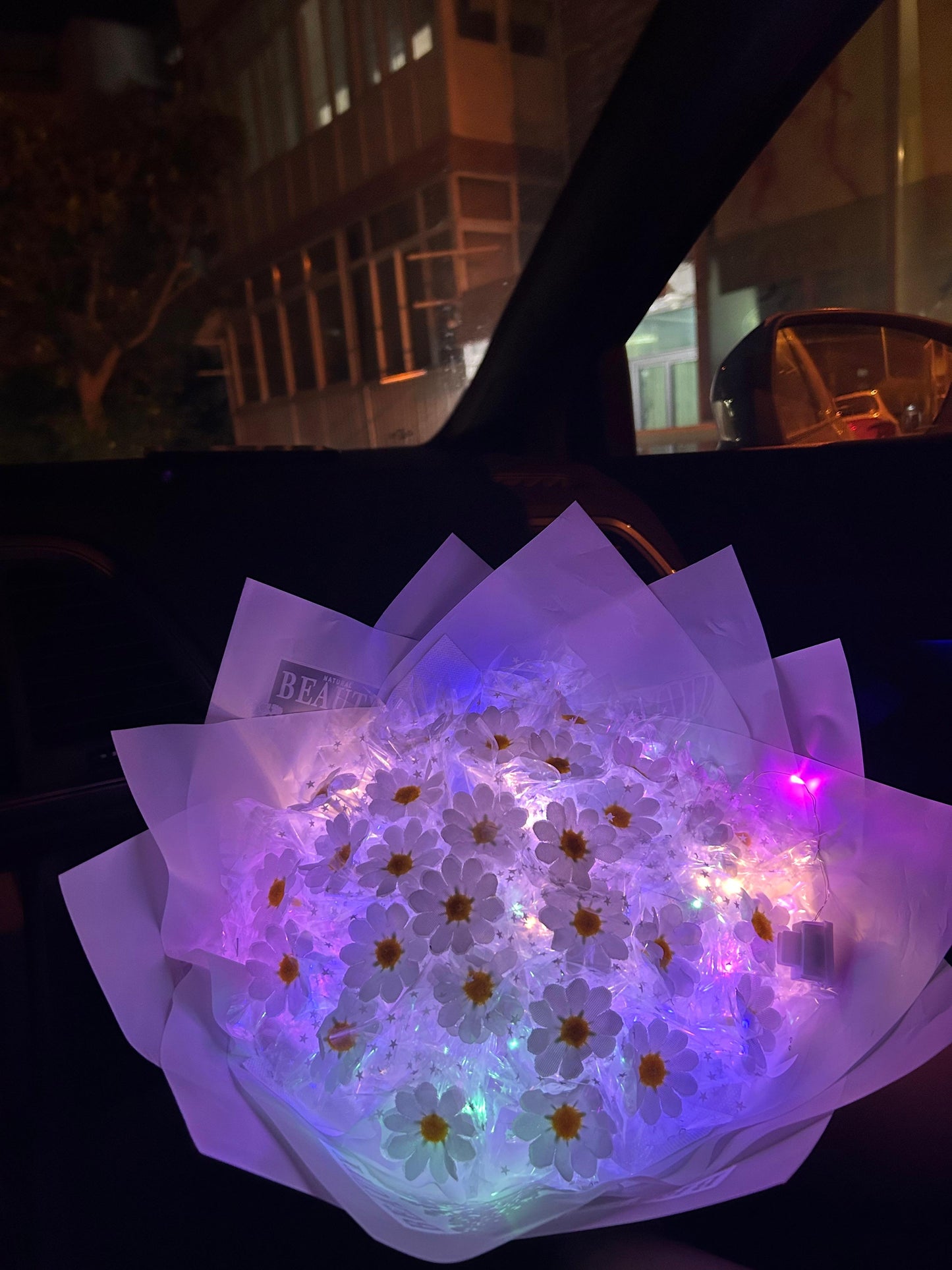 Yılbaşı Özel Led Işıklı Papatya Buketi