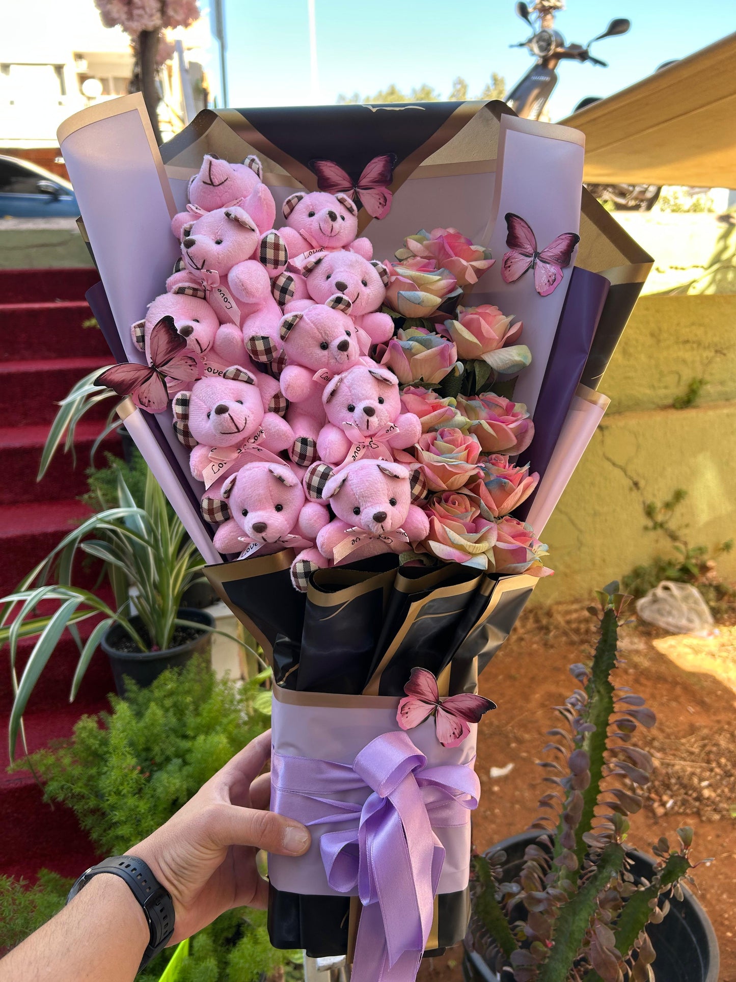 10 Ayıcıklı 10 Demet Güllü Dev Ayıcık Buketi